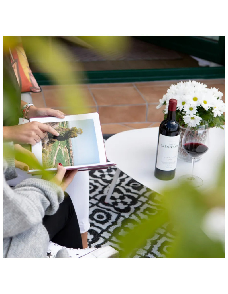 Gift voucher getaway to Finca La Emperatriz